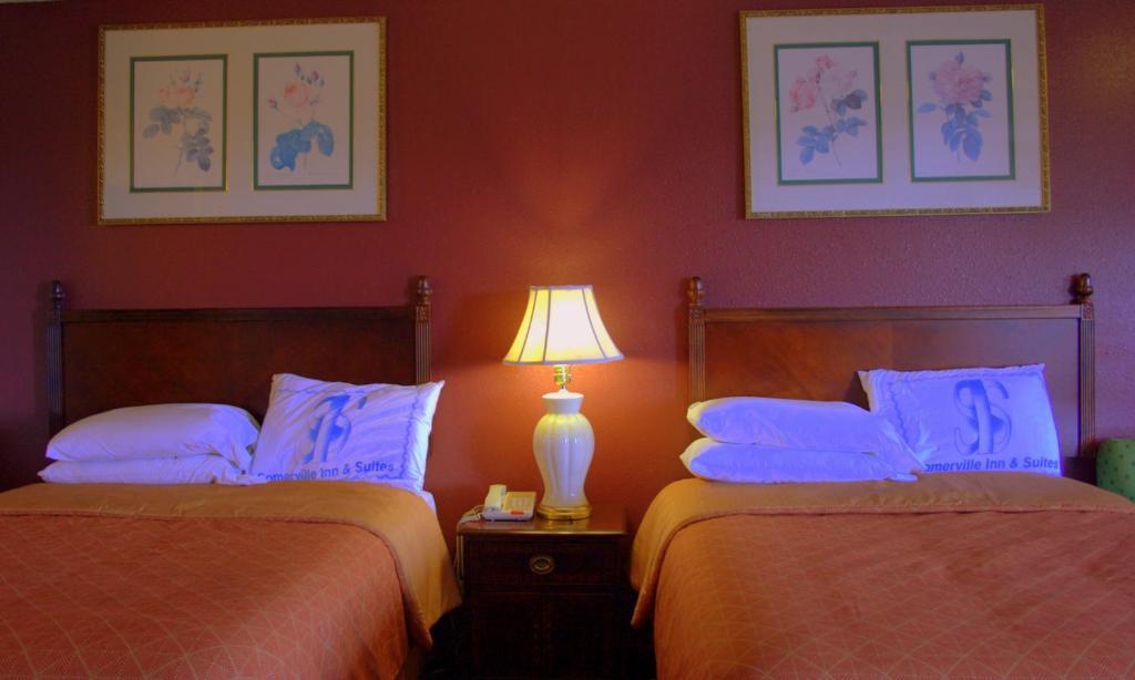 Somerville Inn And Suites Room photo
